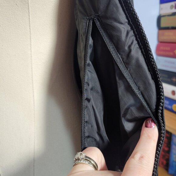 Eddie Bauer Extra Small Black Full Zip Lightweight Premium Goose Down Vest - Picture 5 of 12